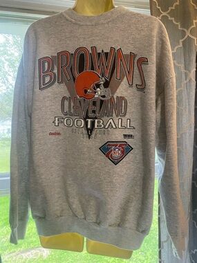 Tultex Cleveland Browns Gray Crew Sweatshirt with Orange Helmet Graphic